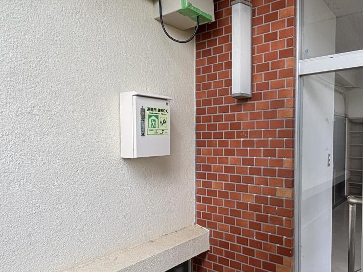 感震キーボックスの写真