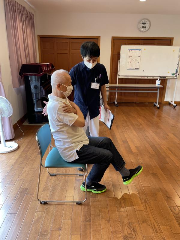 立ち上がりテスト
