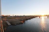 利根川の夕日の写真