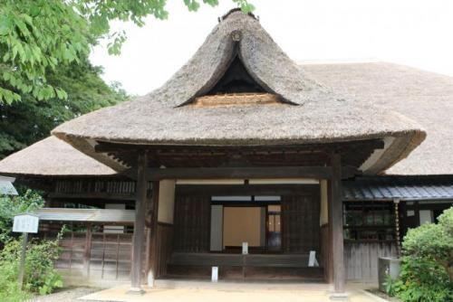 本陣写真データ。Photo of Honzin,feudal lords'inn, from the front gate.
