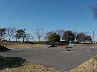 北浦川緑地スケートボード場