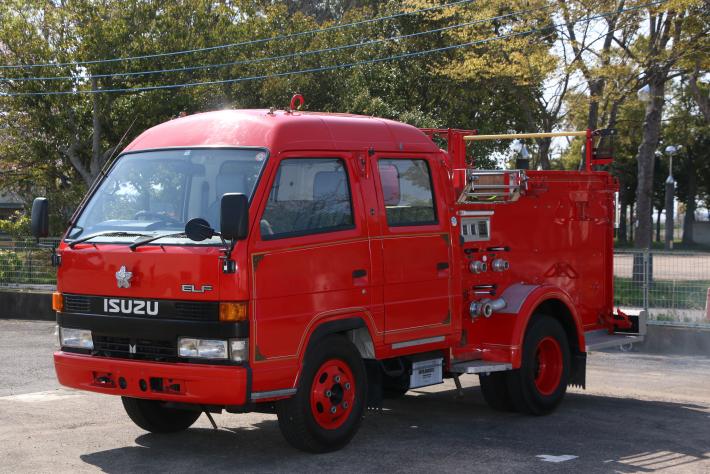 売却した第33分団消防ポンプ自動車がとまっている