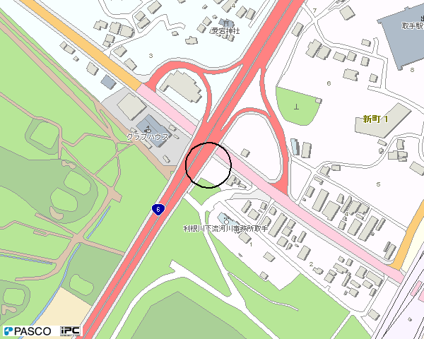 高架下駐輪場位置図。県道11号取手東線上の、国道6号高架下。