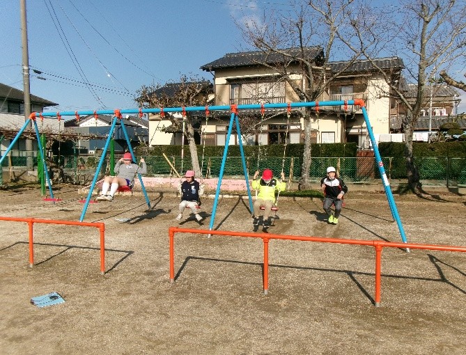 ブランコ_山王小