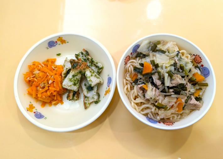 給食