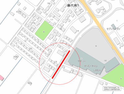 市道0222号線。藤代陸橋交差点より110メートル地先