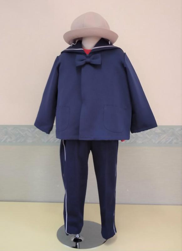 白山幼稚園冬の圓服の写真