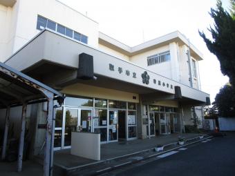 寺原小学校の校舎の外観