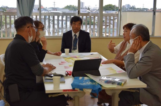 第3回学校運営協議会の寺原小学校の様子