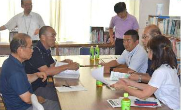 藤代小学校の第2回学校運営協議会の様子