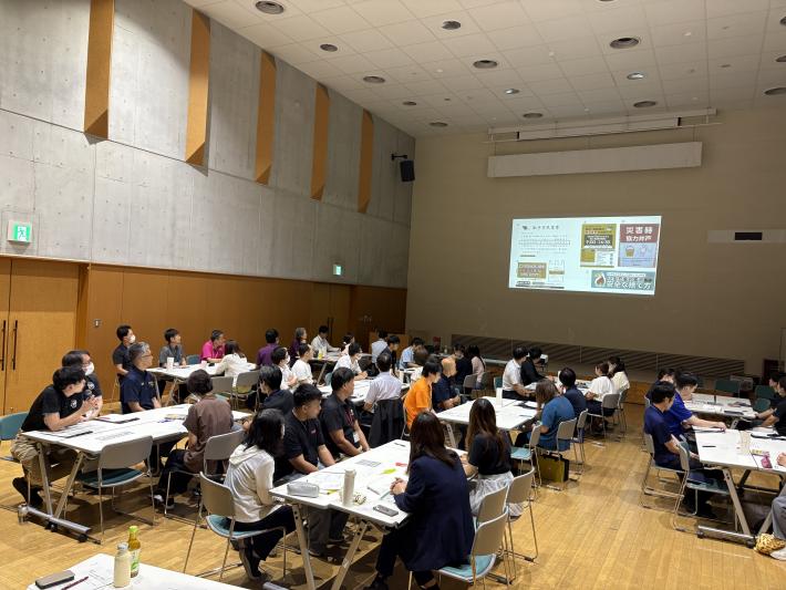 「やさしい日本語」研修の様子2