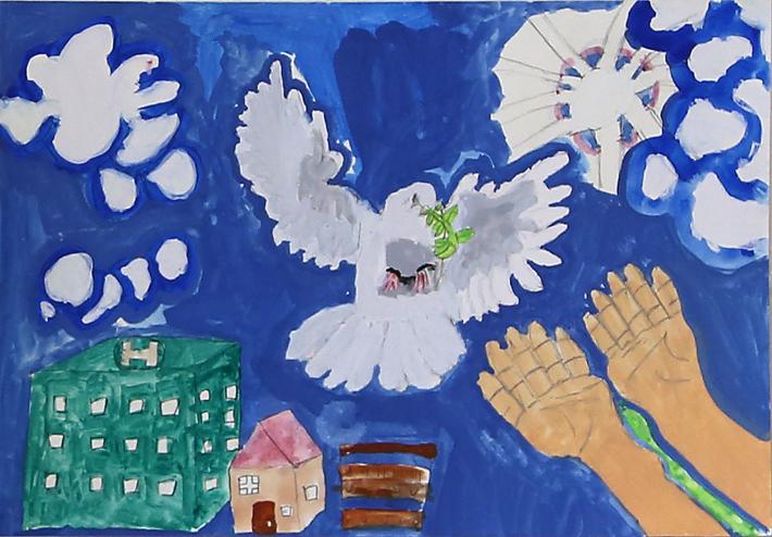 高井小学校の椎名祥さんの作品。緑を加えた白い鳩に向かって両手が差し伸べられている絵画。